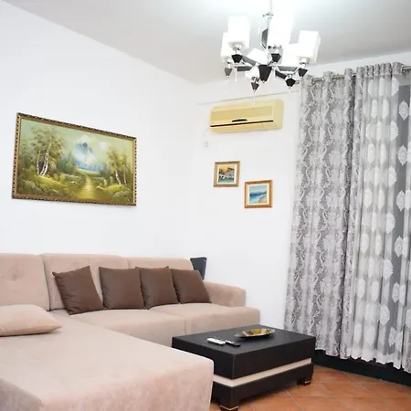 Apartament Keivin 1 *