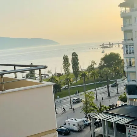 Keivin 1 Apartament *